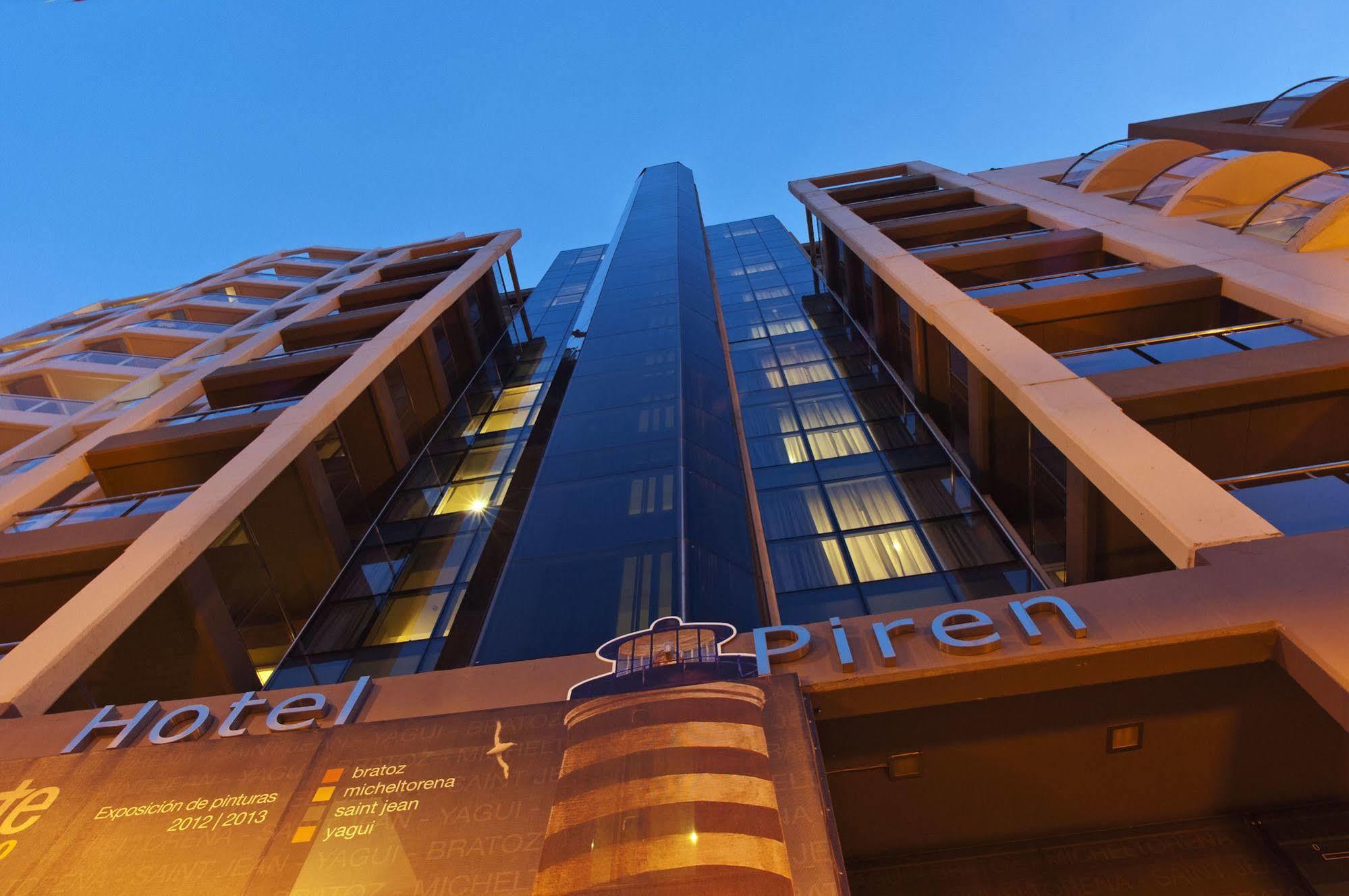 Hotel Piren Пуэрто-Мадрин Экстерьер фото